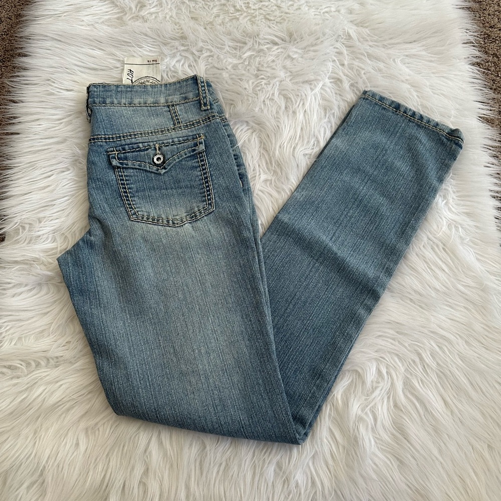 Hot Bottoms skinny jeans size 7 /8